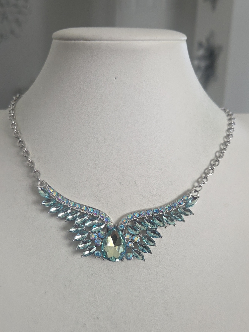 Paparazzi Smoldering Shimmer Multi Necklace NWT